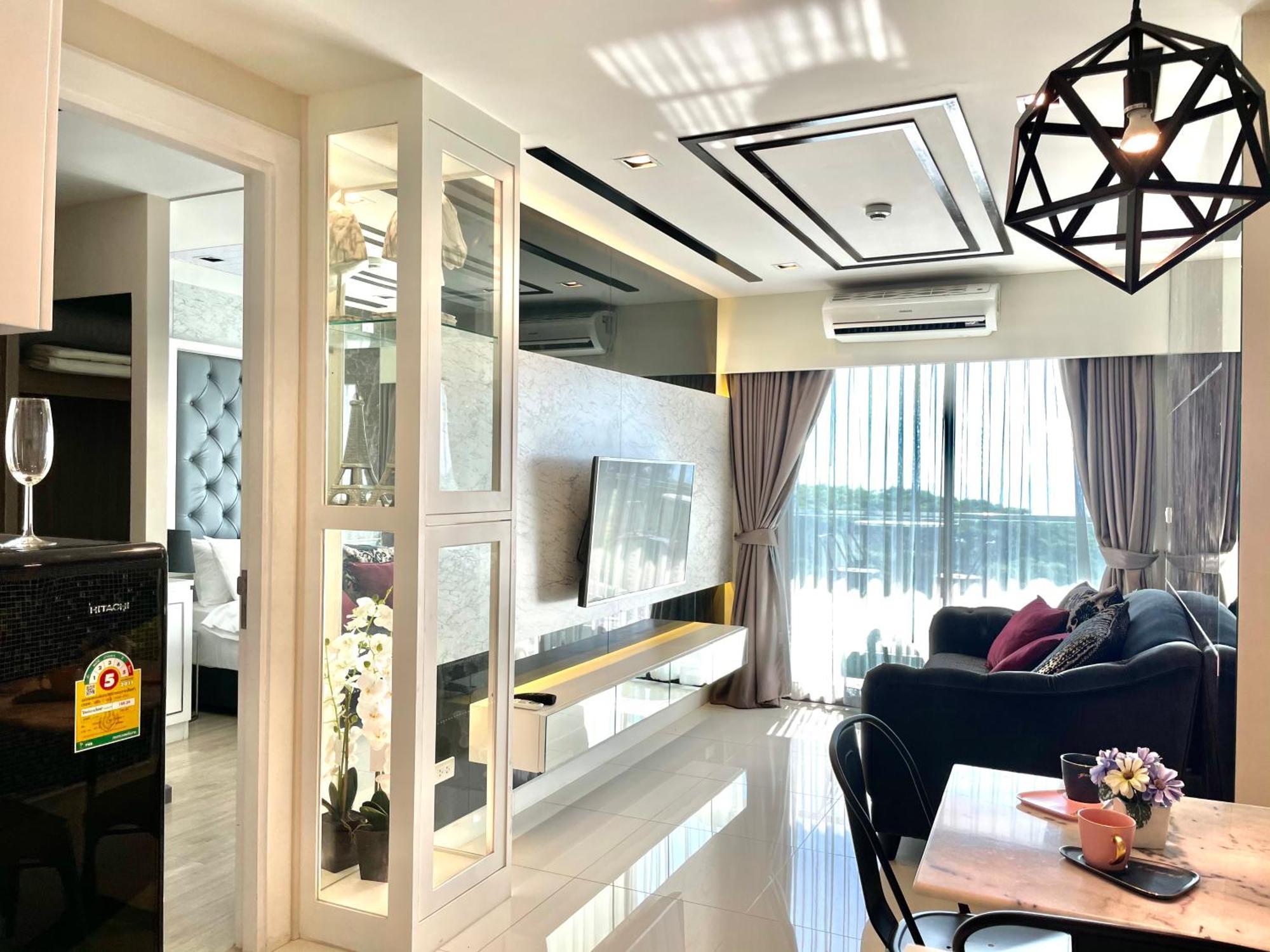 Deamber Bangsare Pattaya Apartment Bang Sare Exterior photo